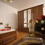 Perla Nel Primitivo Bed & Breakfast *