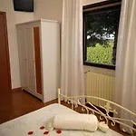Perla Nel Primitivo Bed & Breakfast
